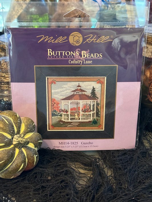Gazebo Autumn Series Mill Hill Buttons and Beads Kit