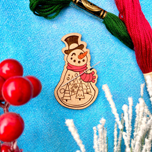 Snowman with winter scene needleminder